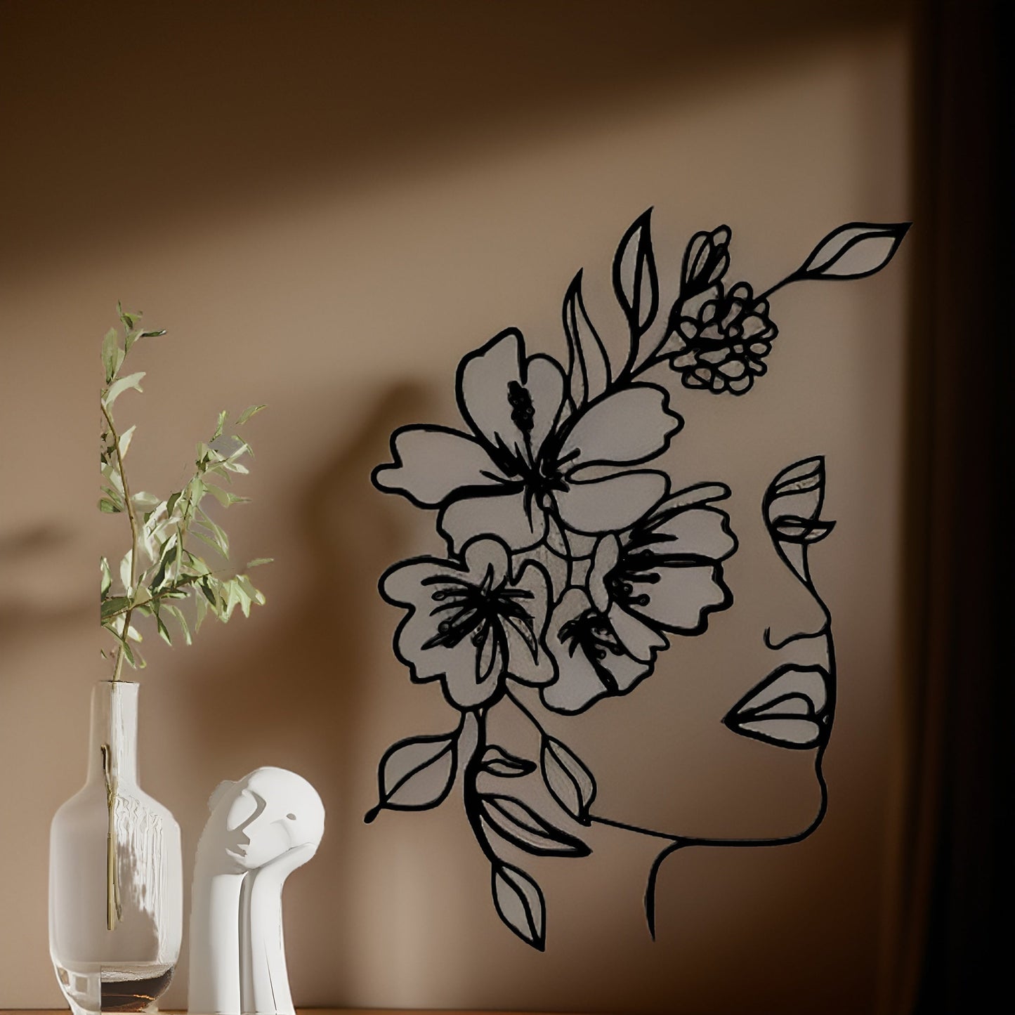 MetalMien | Stijlvolle Metalen Kunst, Abstract Gezicht Decor, Ideaal voor Esthetische Woonstyling