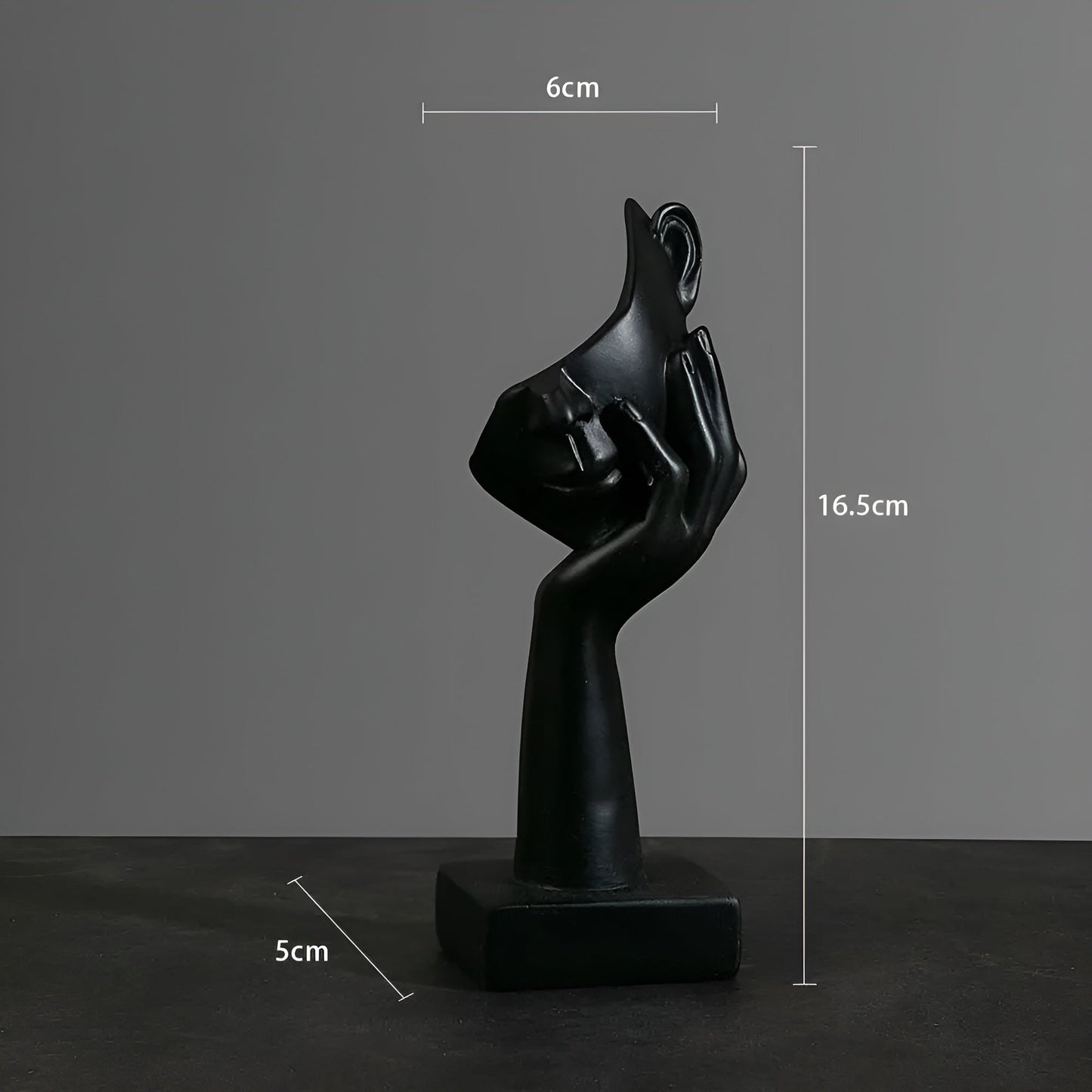 ZenThink | Luxe Denker, Abstracte Hars Sculptuur, Ideaal voor Artistieke Interieurs