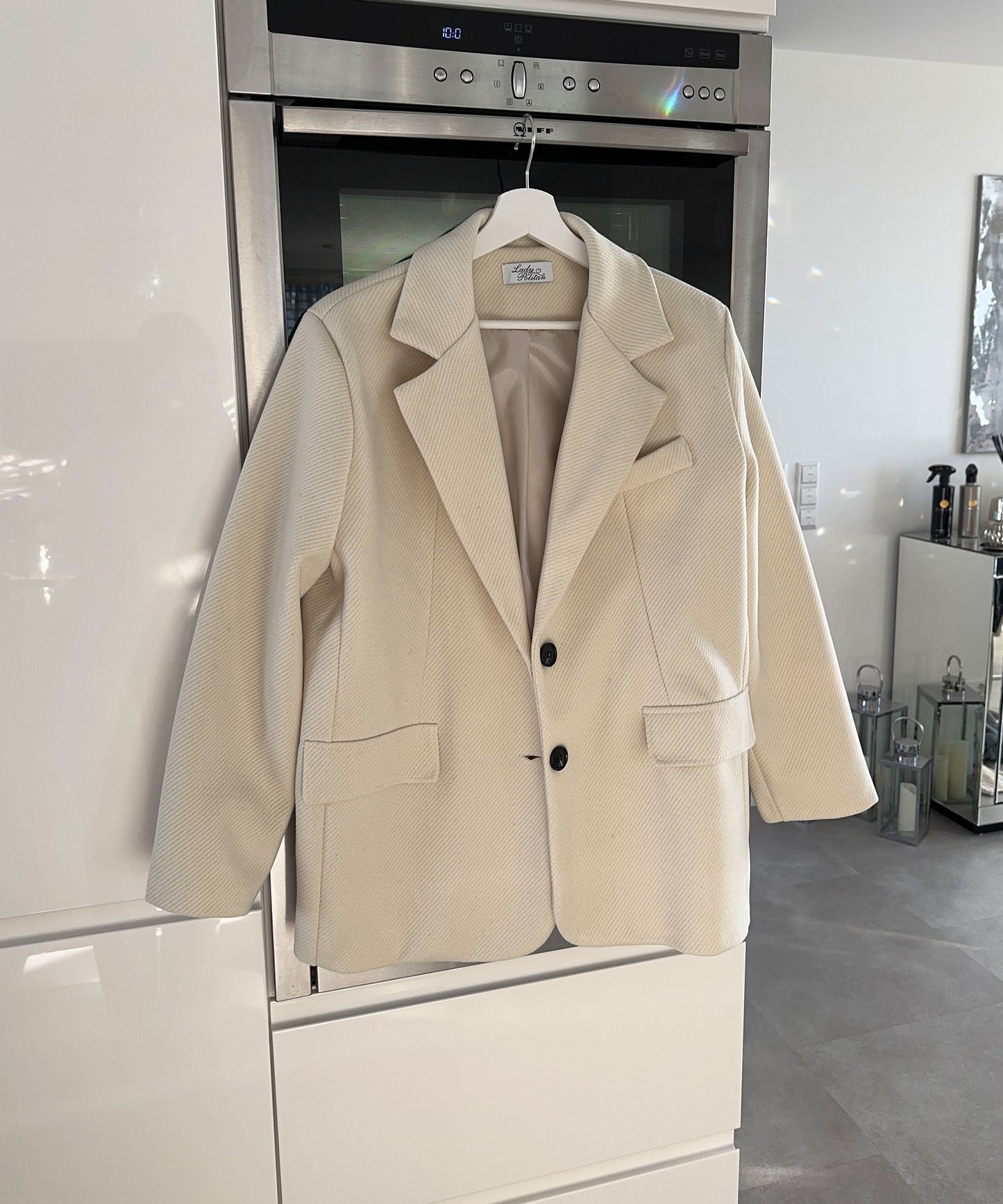 Trendy Beige Blazer Met Zakken En Knopen Voor Dames | Perfect voor casual dagen