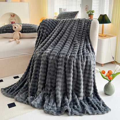 SnuggleGlow | Koraal Fleece Flanellen Deken, Bubbelvormige Pluche Textuur, Ultra-Zacht & Knus, Ideaal voor Bedden, Banken & Ontspanning